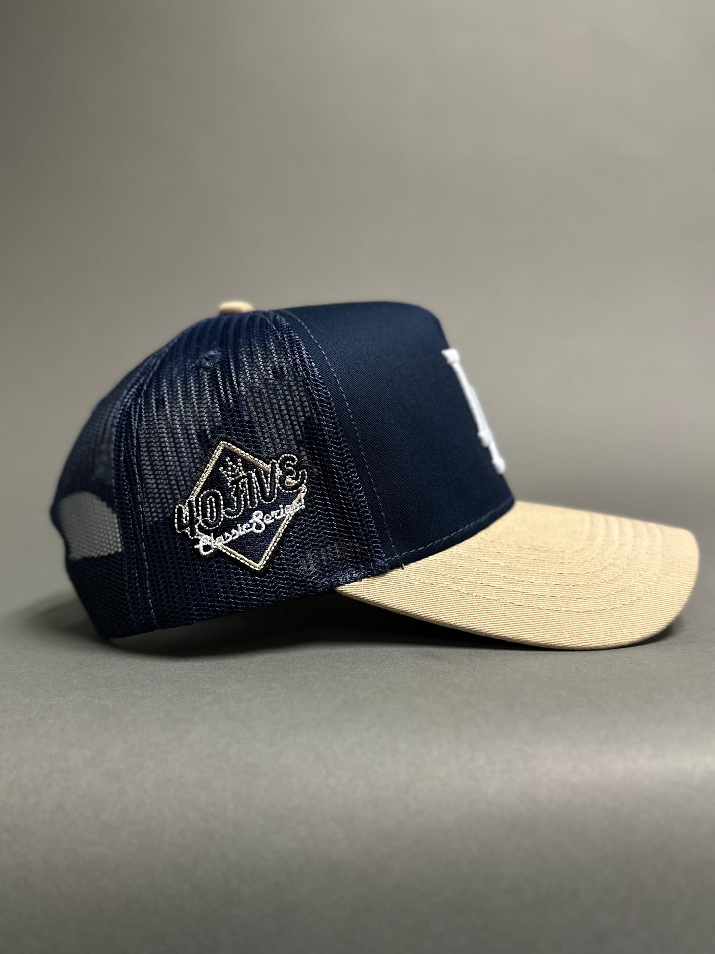 LA Cowboy -Navy tan