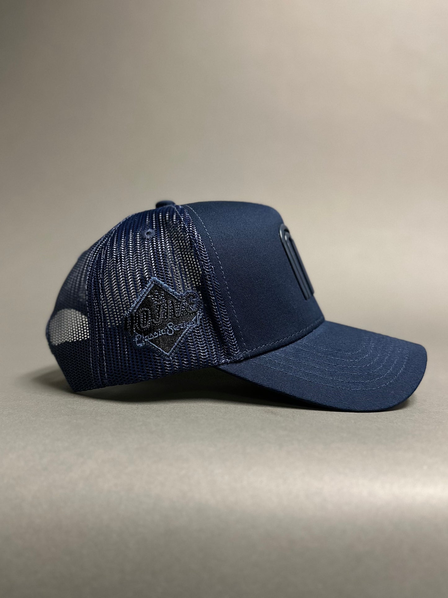 M Arch Hat - Navy